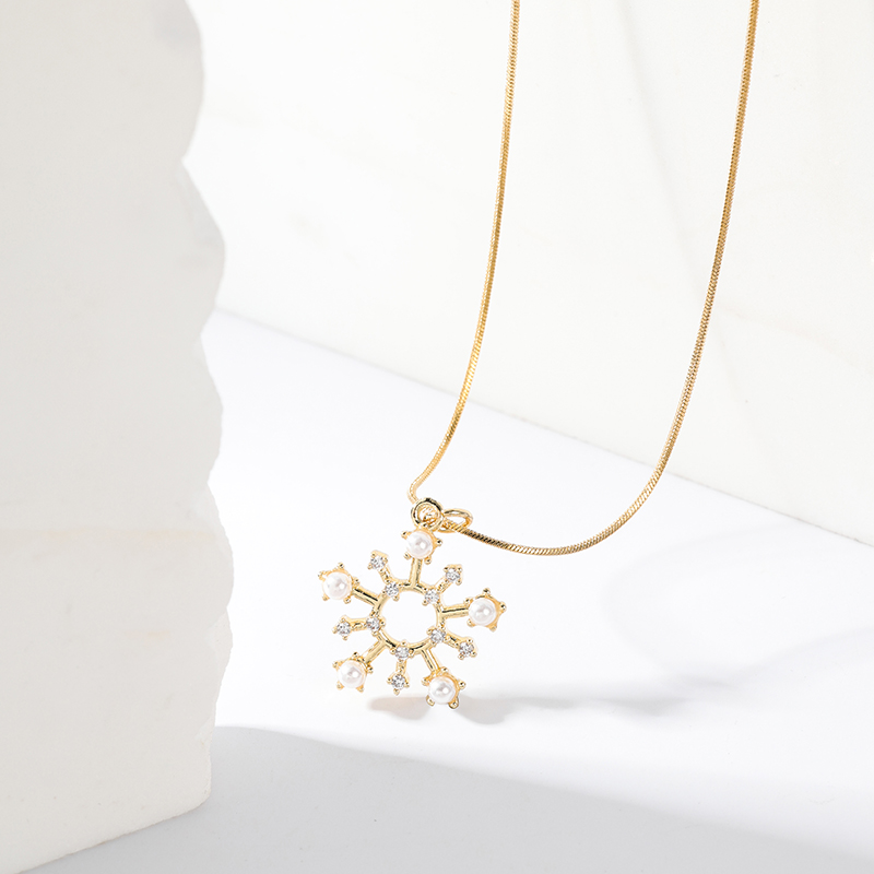 Crystal Butterfly Spinning Sunflower Necklace NXL157